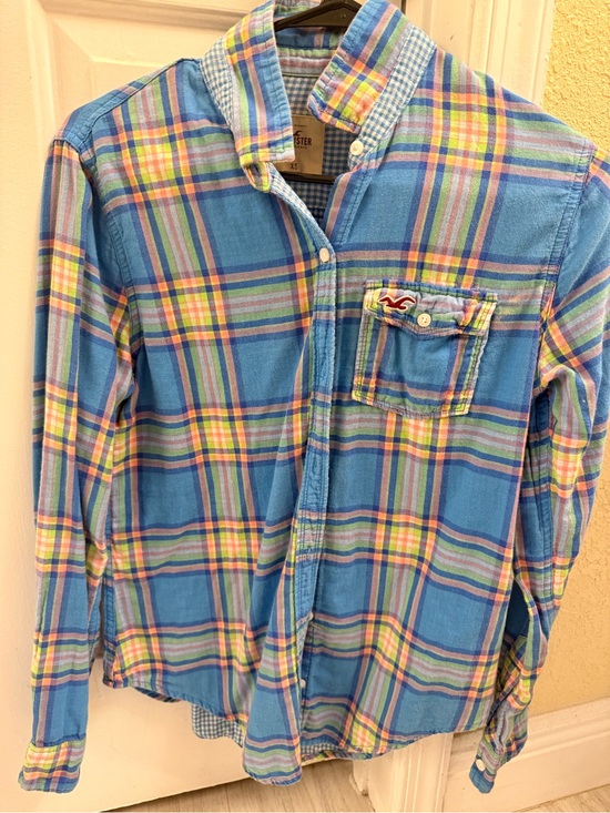 Hollister Tops - Hollister Light Blue Gingham Button Shirt